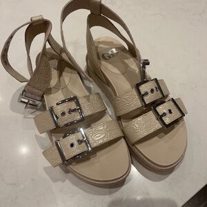 Girls sandals